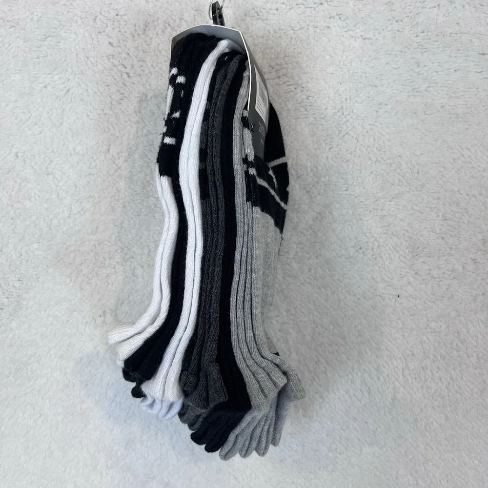 Steve Madden Low-Cut Socks 8-Pair White Black Gray Stars &‎ Logo